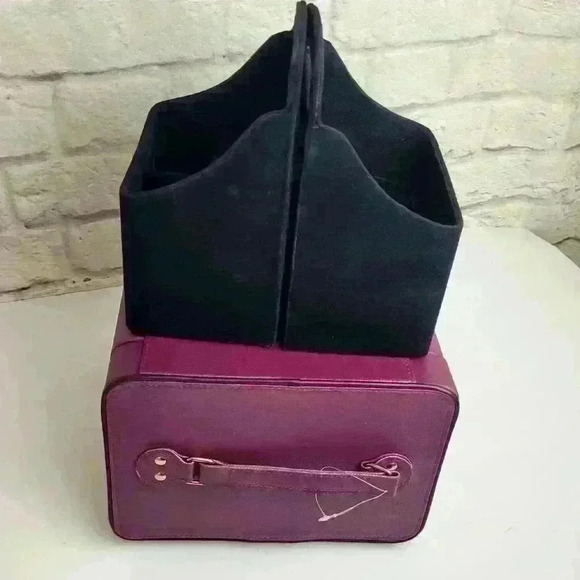 burgundy/ purple makeup storage box with a mirror - Picture 13 of 16